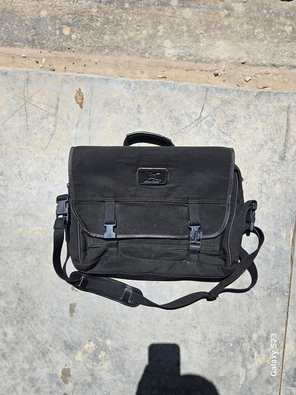 Eddie Bauer Black Messenger Bag Laptop Shoulder Bag Utility Organizer